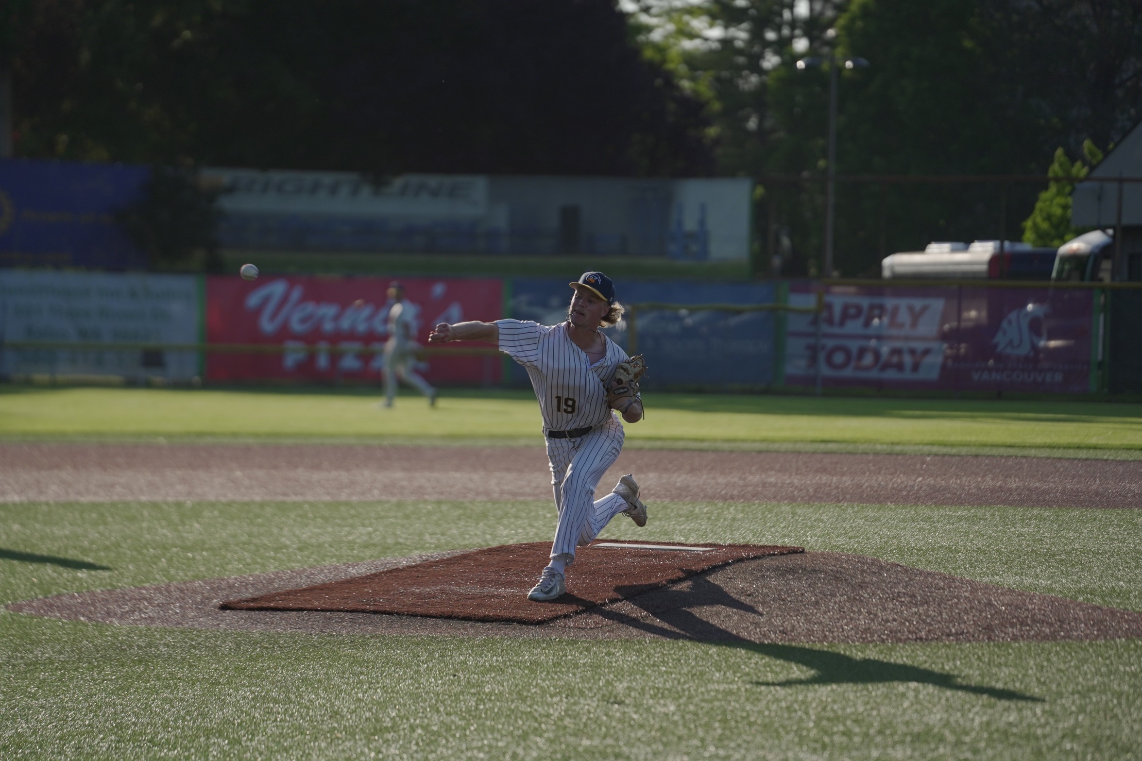 Roadrunners Fall Short in Thriller Against Tacoma