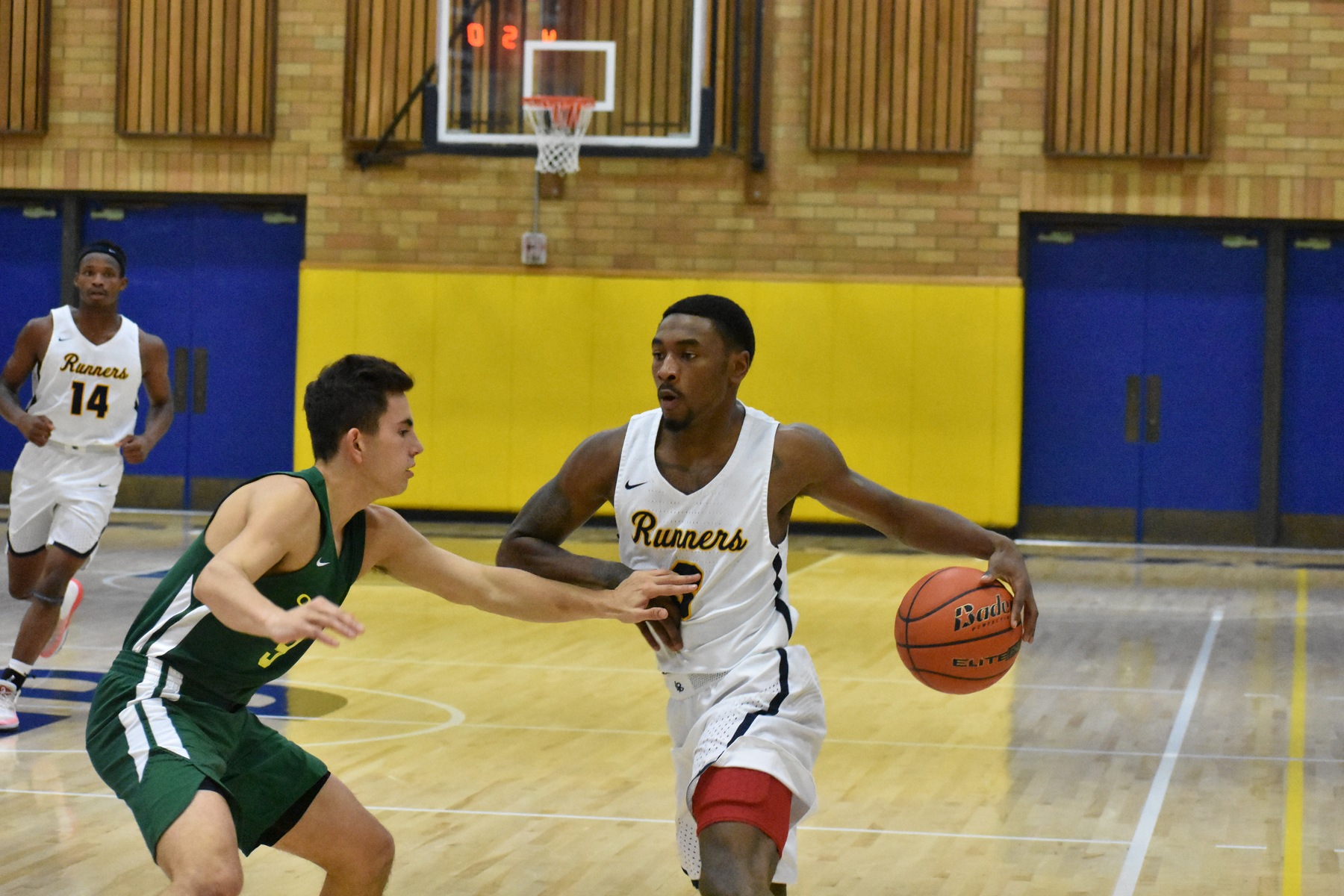 Davis dribbles
