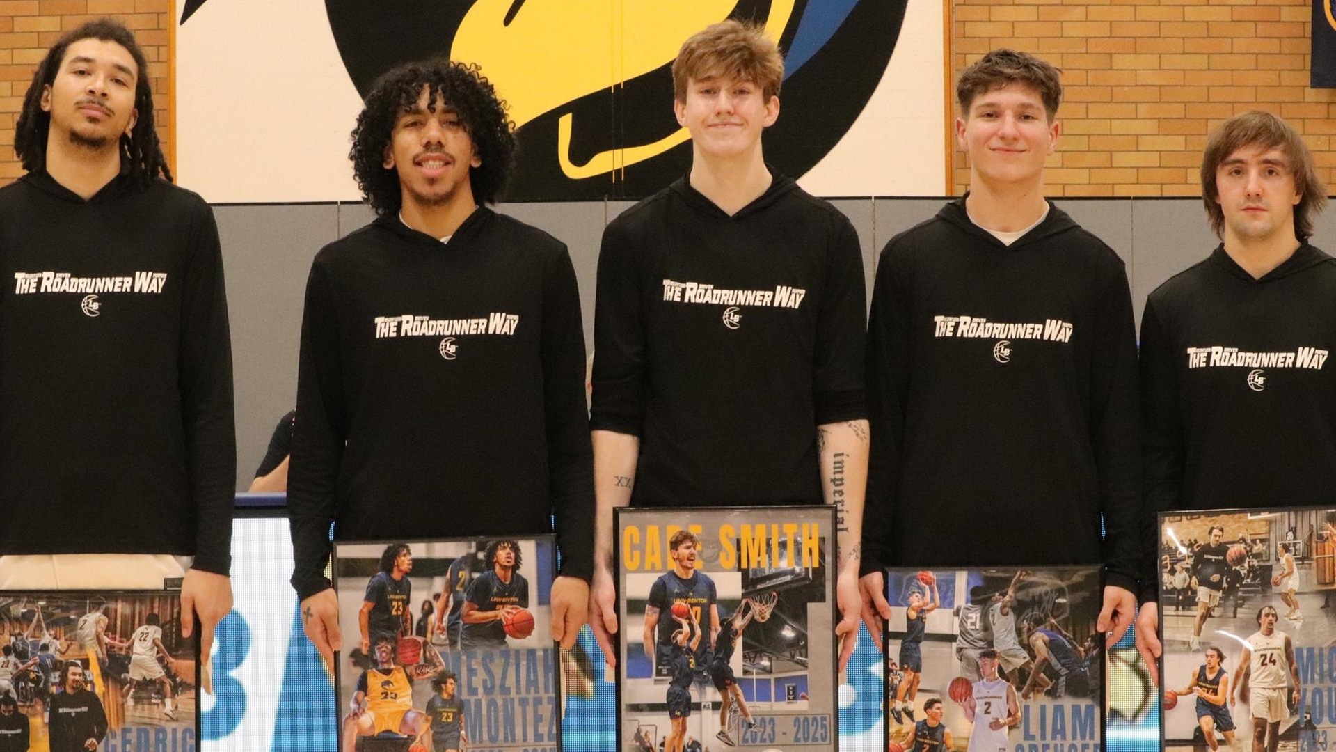 Roadrunners Quiet Storm on Sophomore Day