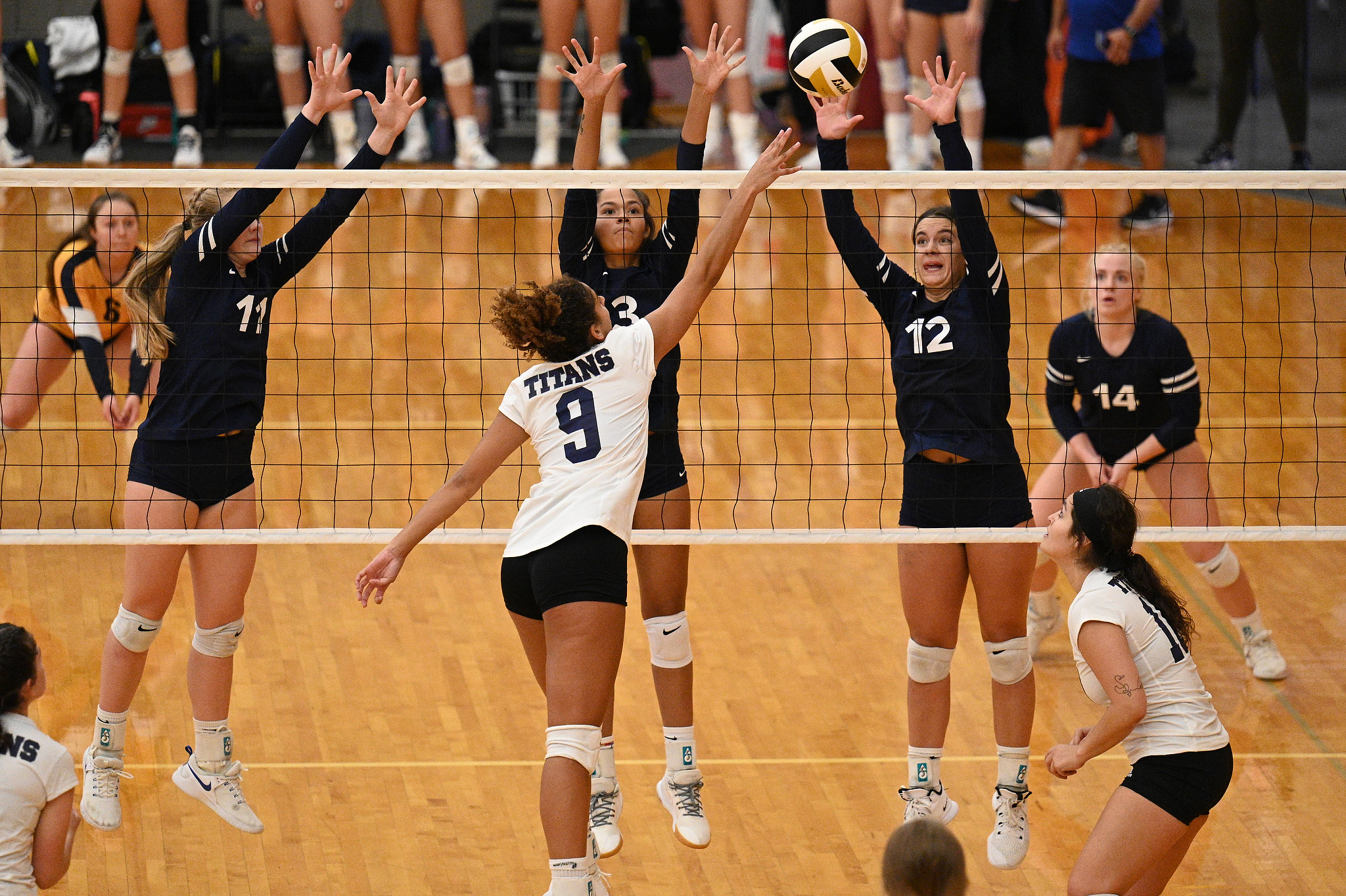 front row block