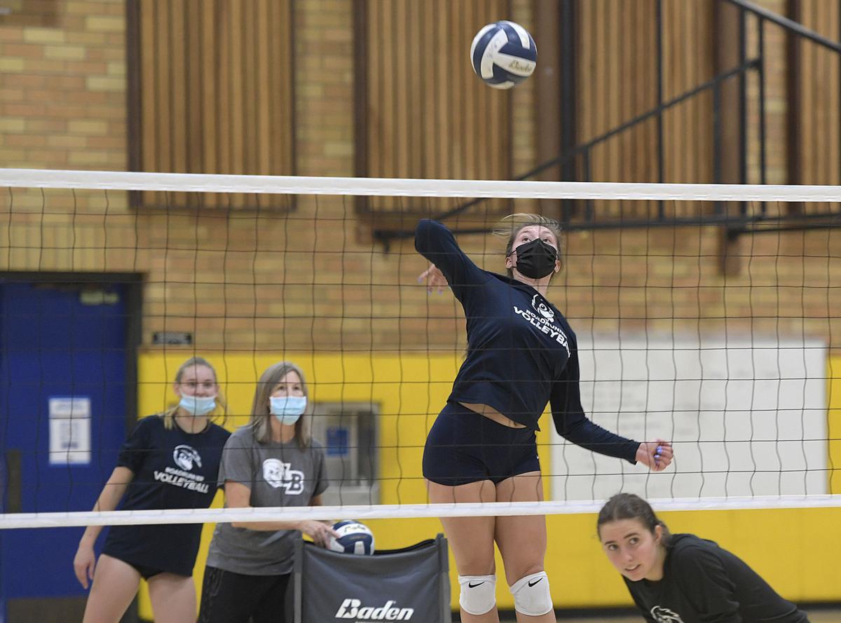 Alexis Chapman [Photo: Mark Ylen, Mid-Valley Media]