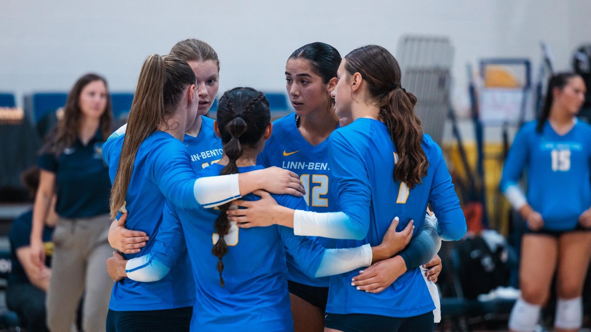 Team_Huddle-Action